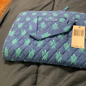 Hanging organizer on Marine turtles